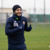 Youssef Maziz tout sourire lors d'un entraînement