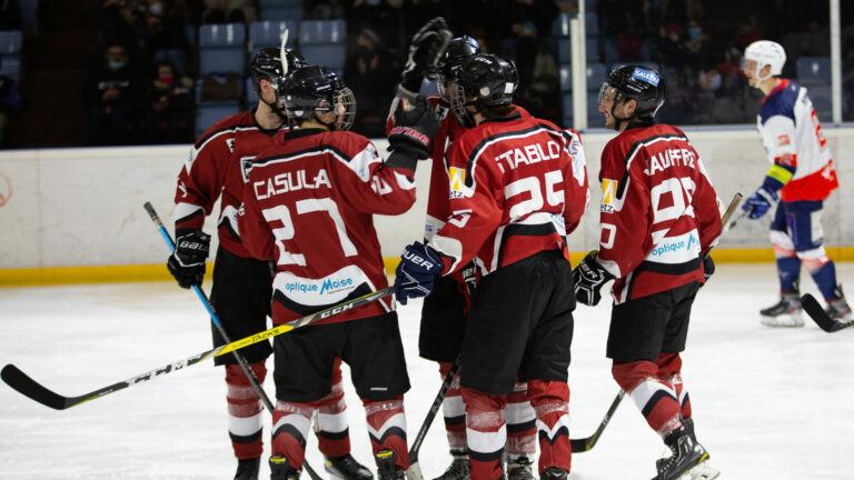 Joie Metz Hockey Club