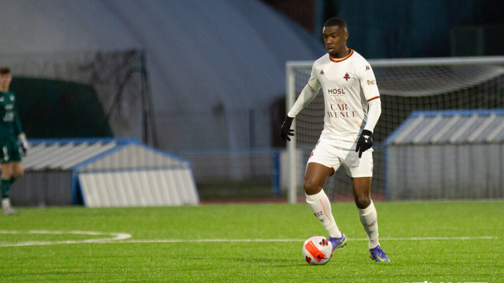 Mercato Sikou Niakaté parti pour rester au FC Metz ? Let's Go Metz