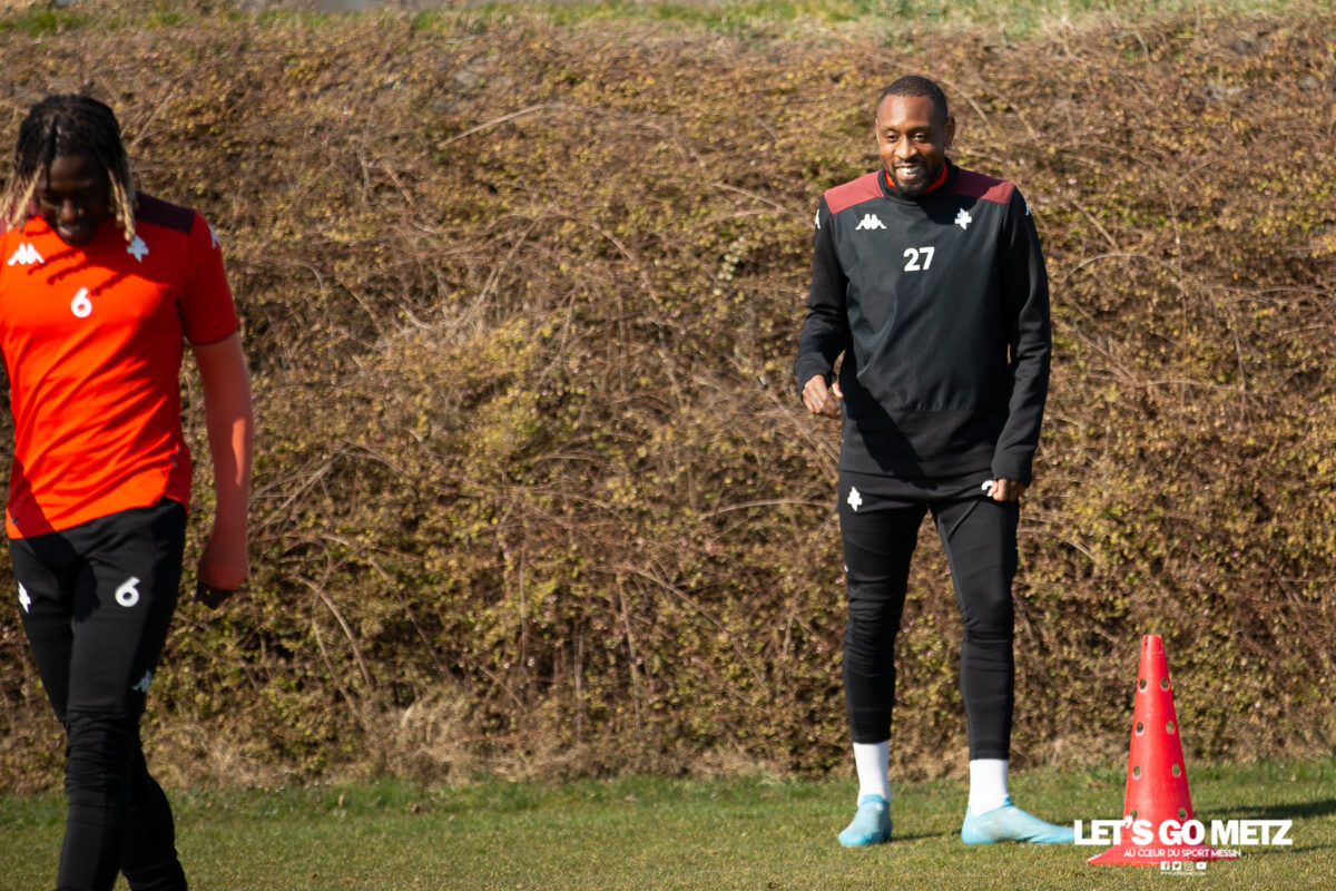 Jean-Armel Kana Biyik à l'entraînement avec le FC Metz