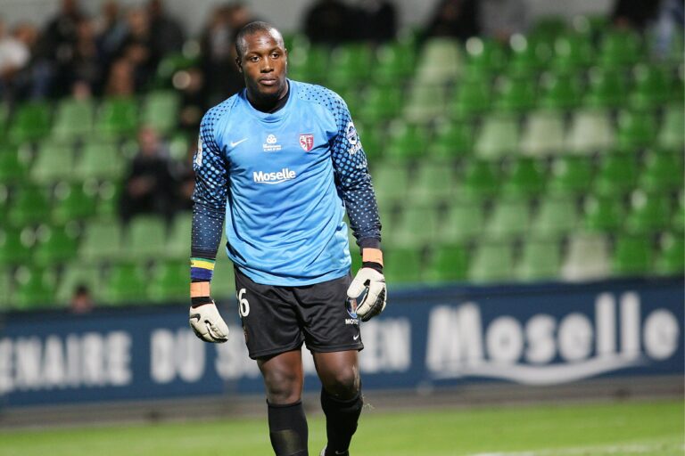 Anthony MFA MEZUI - 23.09.2011 - Metz / Istres - 9e journee Ligue 2 Photo