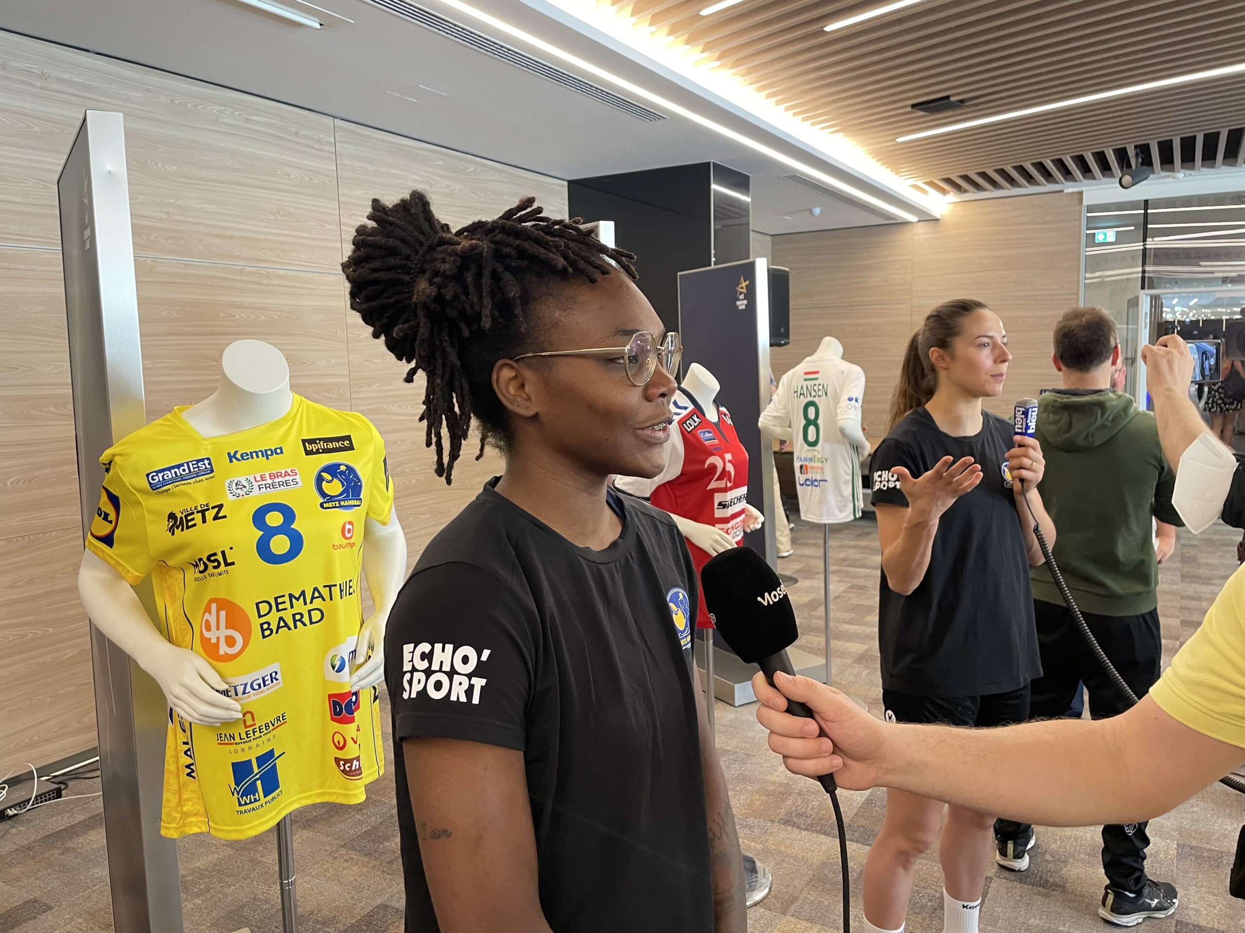 Méline Nocandy et ses partenaires ont répondu aux questions des médias avant le Final 4 de Ligue des Champions