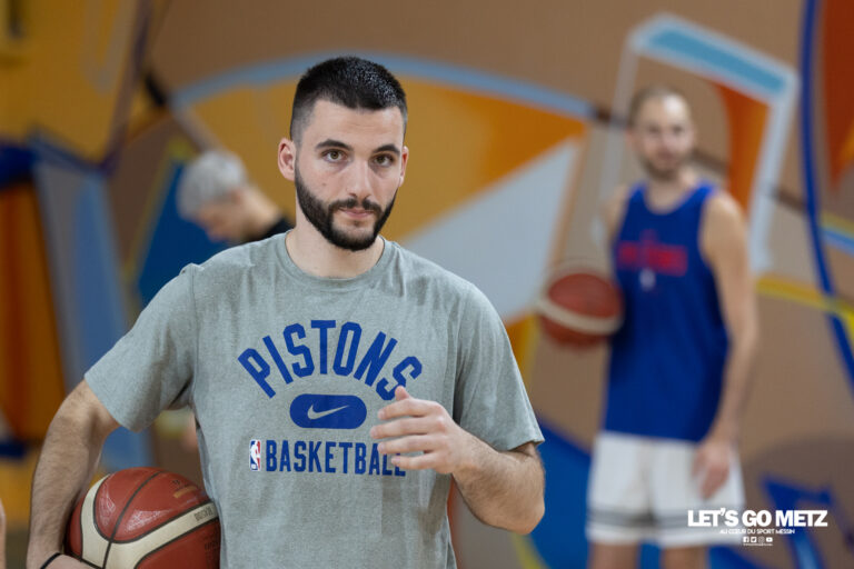 Elliott De Wit, assistant coach aux Detroit Pistons en NBA