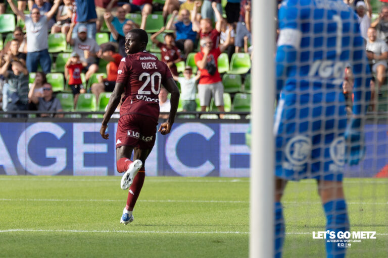 Lamine Gueye sur le départ ?