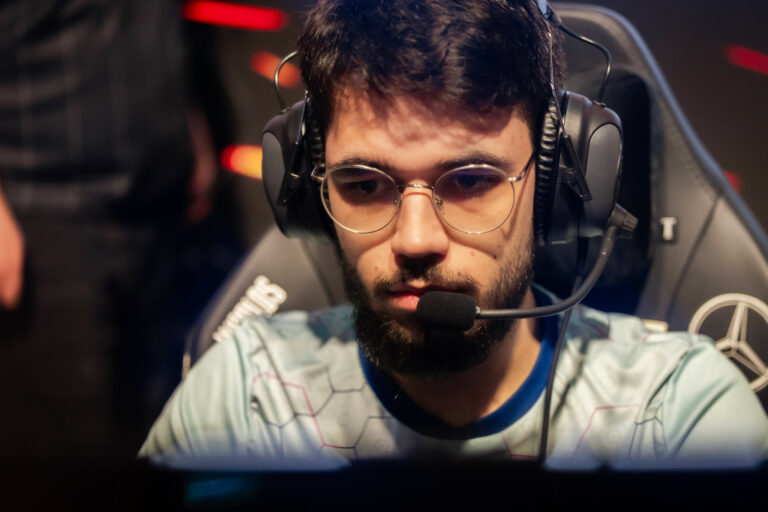 Sheo et BDS devront réaliser un exploit pour voir la suite de ce tour principal aux Worlds 2023 de League of Legends. Crédit photo : Colin Young-Wolff/Riot Games