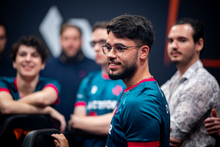 Théo « Sheo » Borile lors des phases finales du LEC 2023 à Berlin. Crédit Photo : Michal Konkol, Riot Games