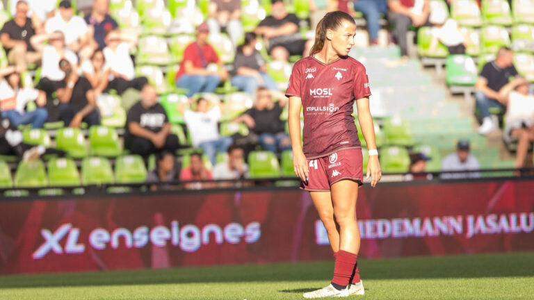 Inès Ou Mahi et le FC Metz vont devoir retrouver leur football face à l'US Orléans