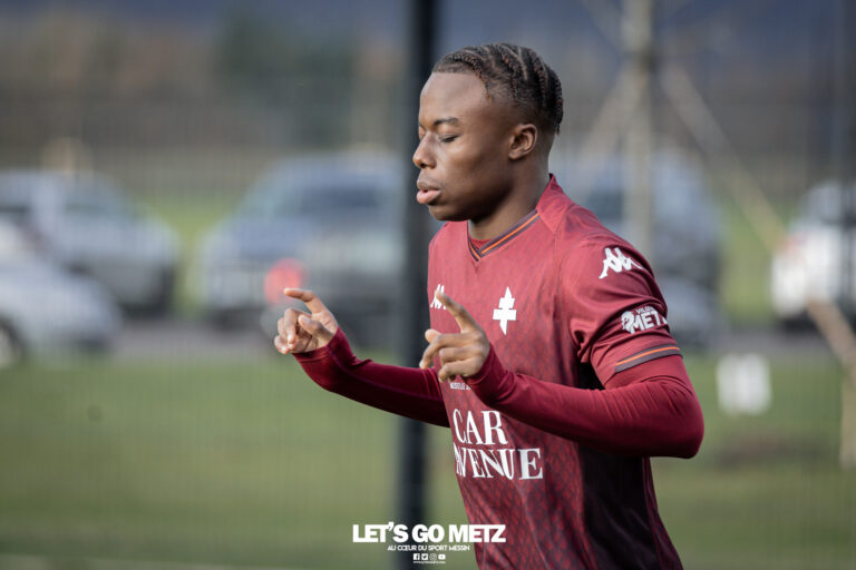 Morgan Bokele signe son premier contrat professionnel avec le FC Metz et part en prêt au SAS Épinal