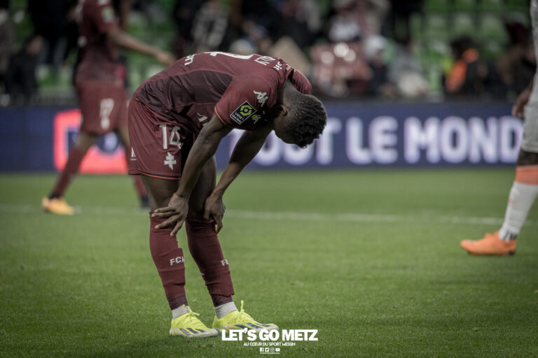 Sabaly et le FC Metz ont encore perdu contre Lyon.
