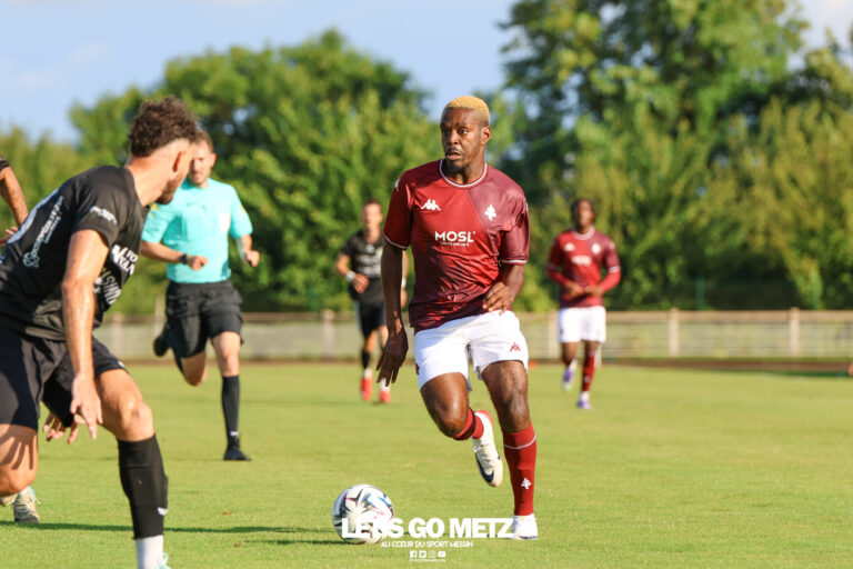 FC Metz. Joel Asoro signe à XX